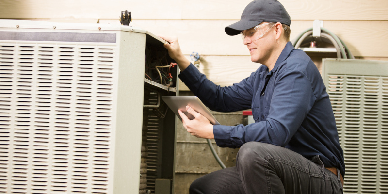 How to Stay Cool While You Wait for Air Conditioning Repair